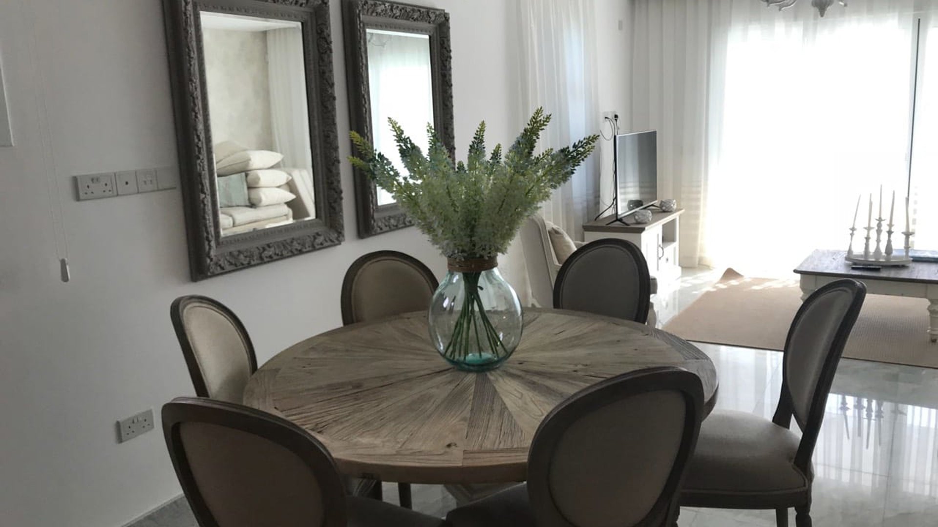 2 bedrooms Villa in Limassol, Cyprus No. 26044