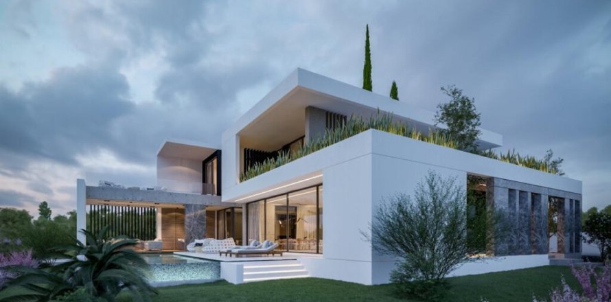 Вилла с 7 спальнями в Лимассол, Лимасол,  № 38912