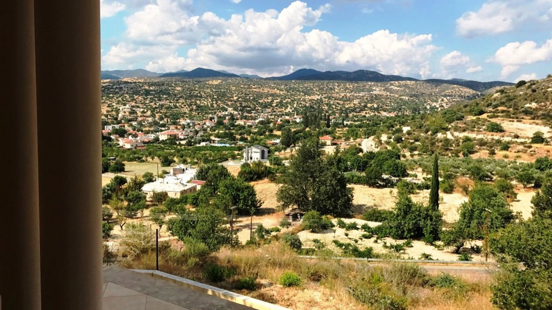 4 bedrooms Villa in Limassol, Cyprus No. 25708