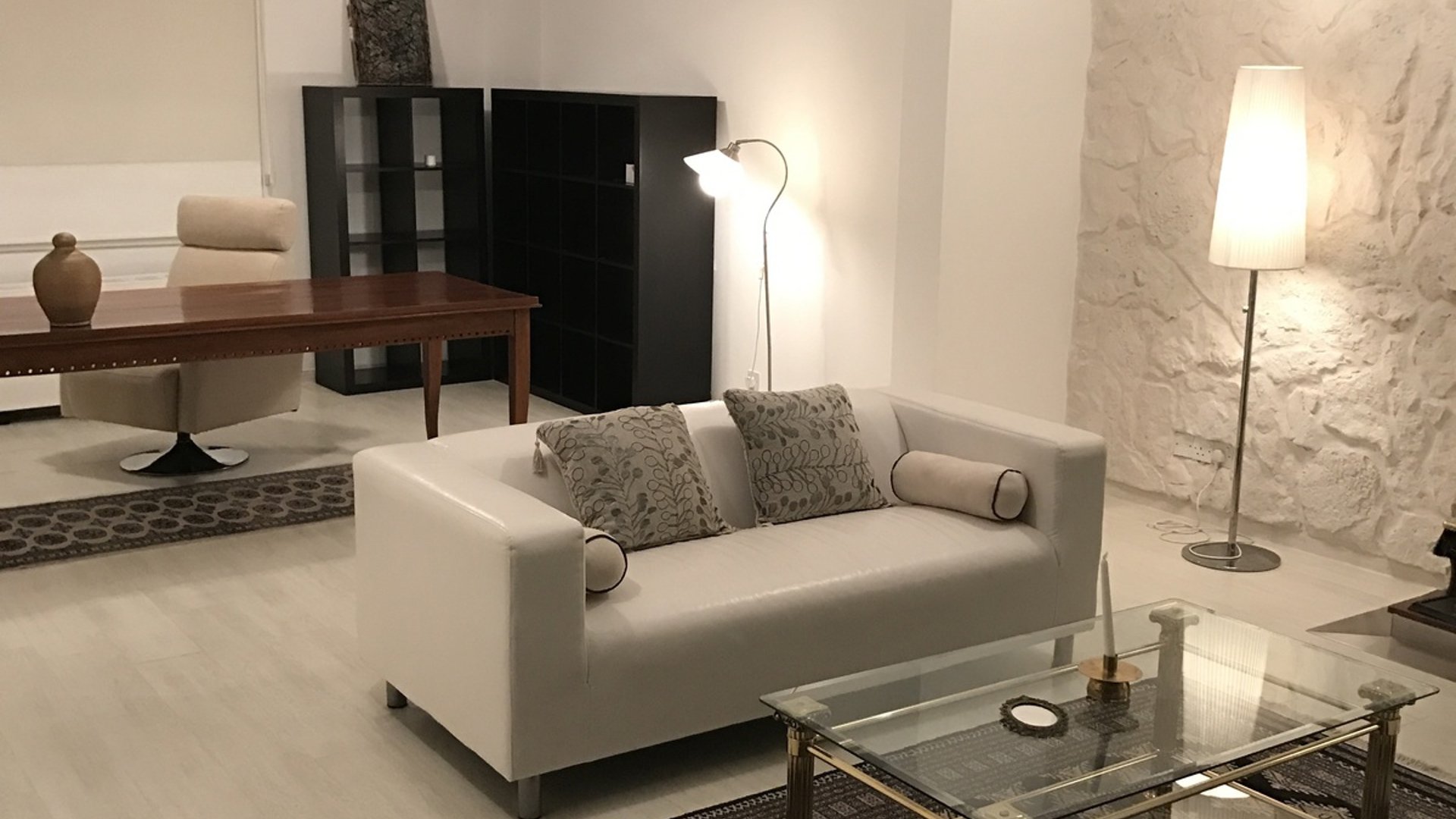 5 bedrooms Villa in Agios Tychonas, Limassol, Cyprus No. 25707