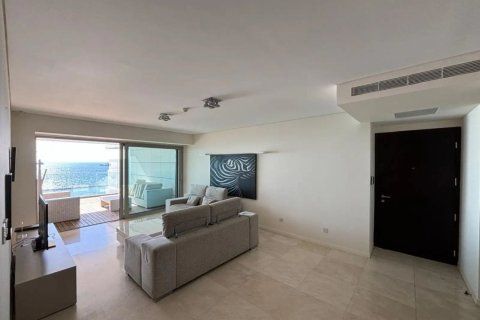 3 bedrooms Apartment in Limassol,  No. 48618 2