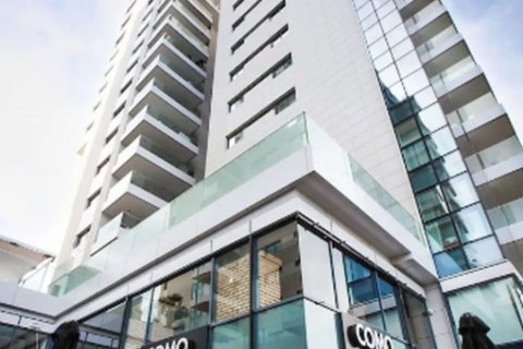 3 bedrooms Apartment in Limassol,  No. 48618