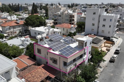 3 bedrooms Apartment in Nicosia, Cyprus No. 37472 4