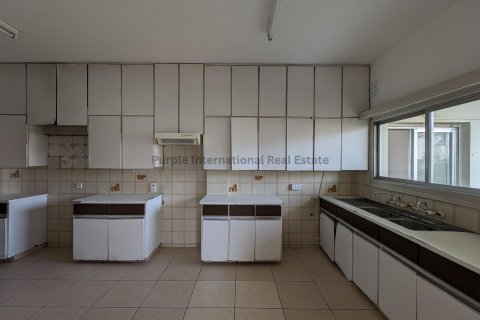 Квартира с 3 спальнями в Никосия, Кипр № 37472 6