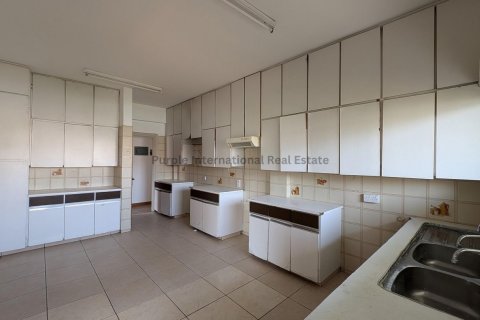 Квартира с 3 спальнями в Никосия, Кипр № 37472 26