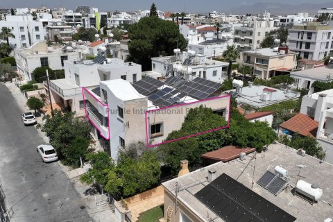 3 bedrooms Apartment in Nicosia, Cyprus No. 37472 3