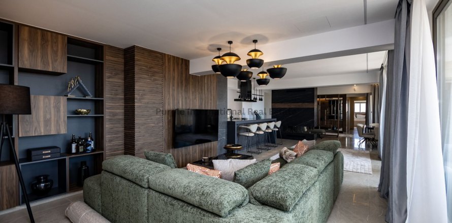 Квартира с 2 спальнями в Паралимни, Аммохостос, Кипр № 37473