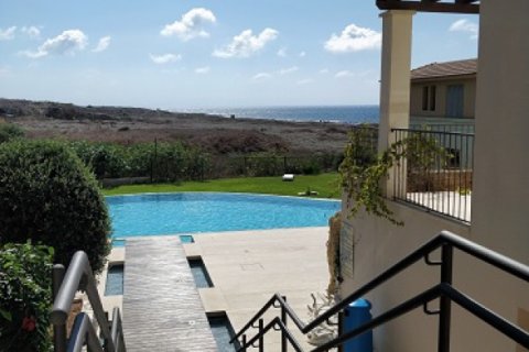 Квартира студия в Пафос,  № 38630 9