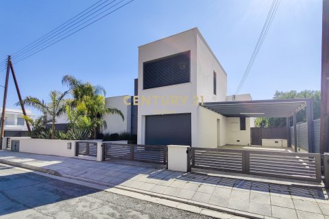 5 dormitorios Villa en Agios Athanasios, Limassol,  No. 55865 3