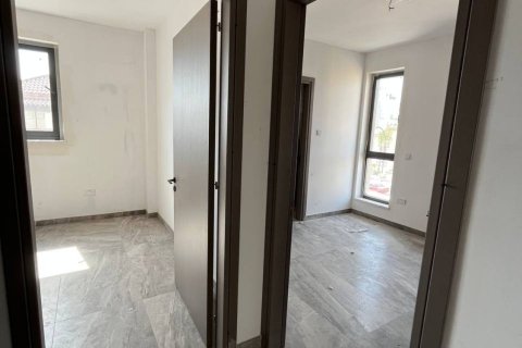Квартира с 3 спальнями в Ларнака,  № 43538 5