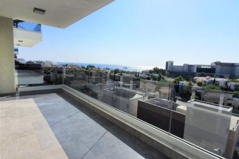 3 bedrooms Apartment in Limassol,  No. 38607 6