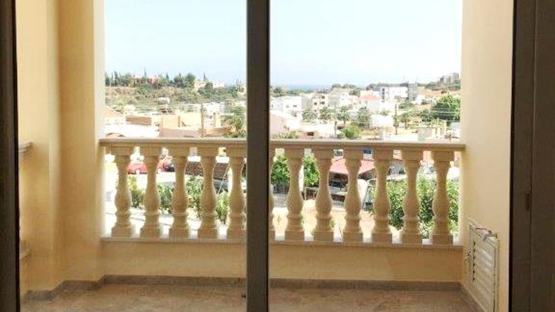 3 bedrooms Villa in Mouttagiaka, Limassol, Cyprus No. 25644