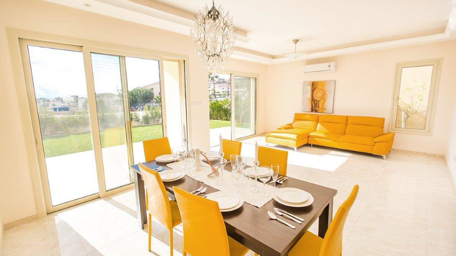 3 bedrooms Villa in Mouttagiaka, Limassol, Cyprus No. 25644