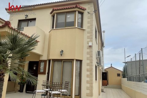 4 chambres Maison de Ville à Lakatamia, Nicosia,  No. 39751 2