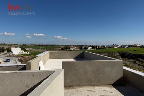 1m2 Townhouse in Larnaka,  No. 39752 19