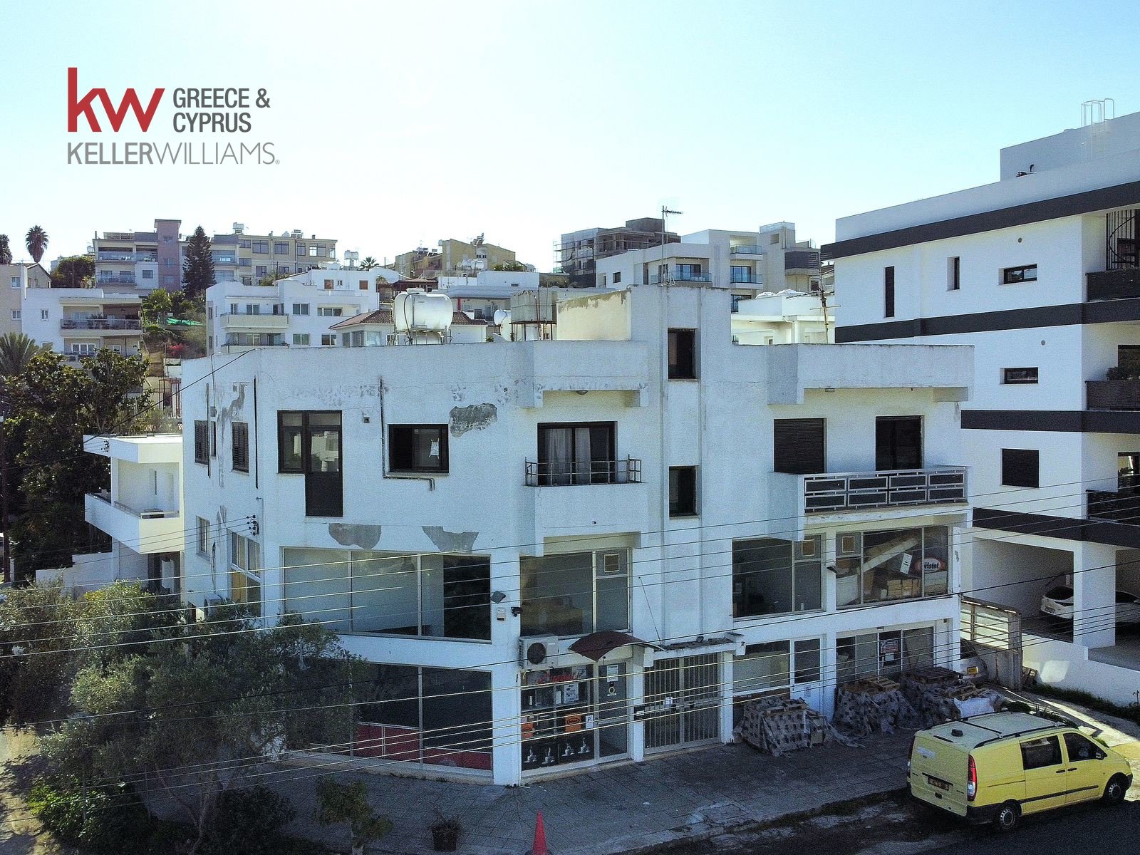 502m2 Commercial property in Aglandjia, Nicosia, Cyprus No. 39753