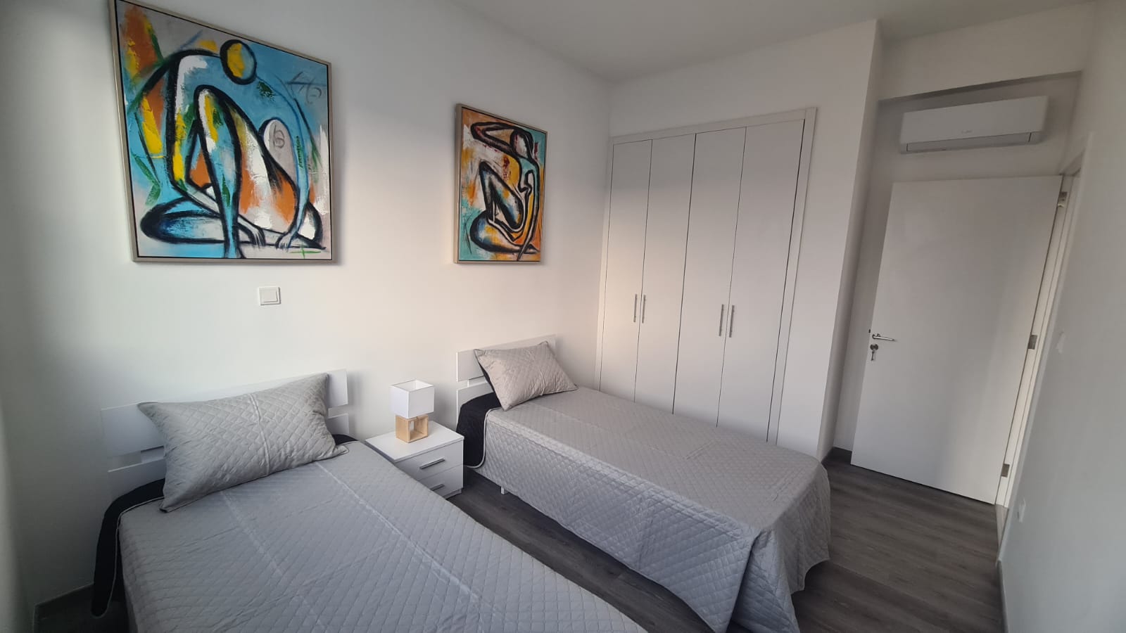 3 bedrooms Penthouse in Parekklisia, Limassol, Cyprus No. 36132