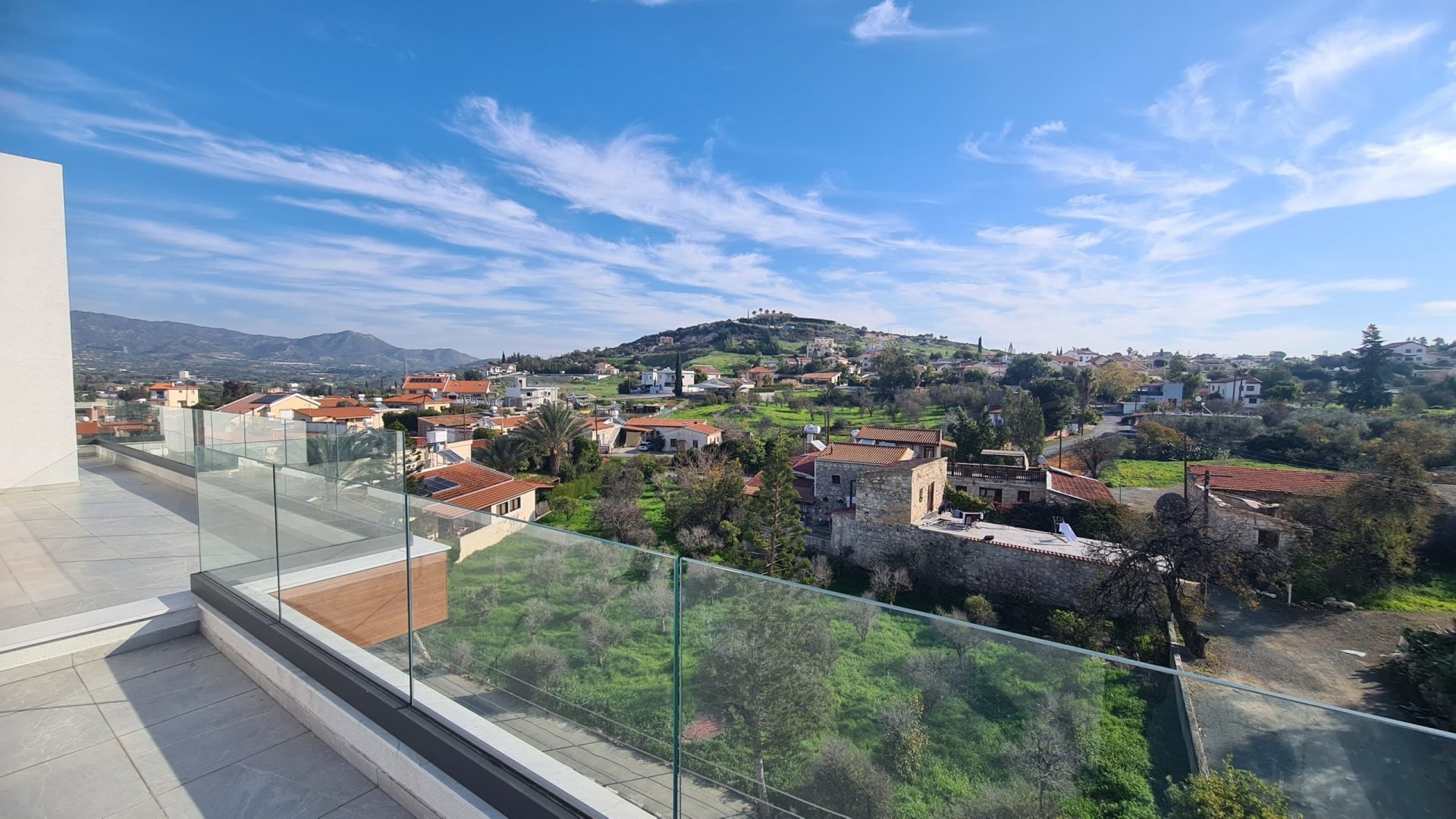 3 bedrooms Penthouse in Parekklisia, Limassol, Cyprus No. 36132