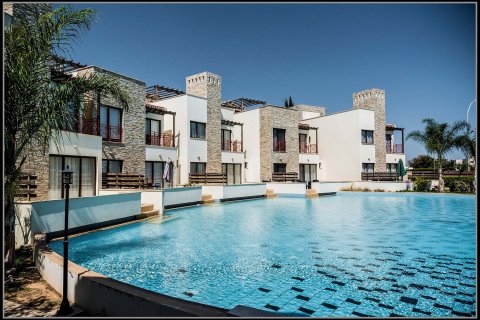 2 bedrooms Apartment in Limassol, No. 40926 5