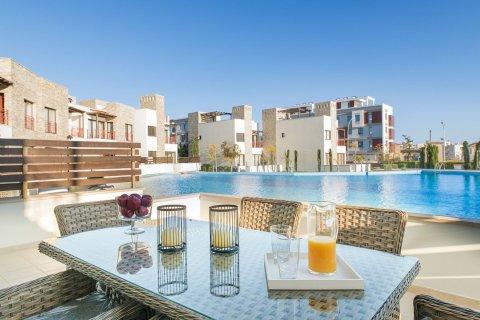 2 bedrooms Apartment in Limassol, No. 40926 12