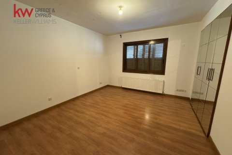 4 bedrooms Townhouse in Strovolos, Nicosia,  No. 39835 14