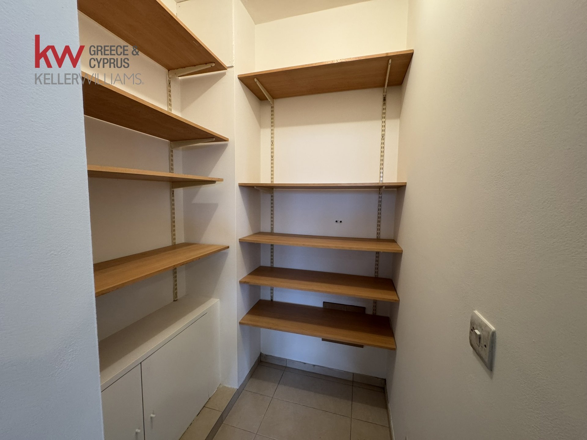 4 dormitorios Adosado en Strovolos, Nicosia, Chipre No. 39835