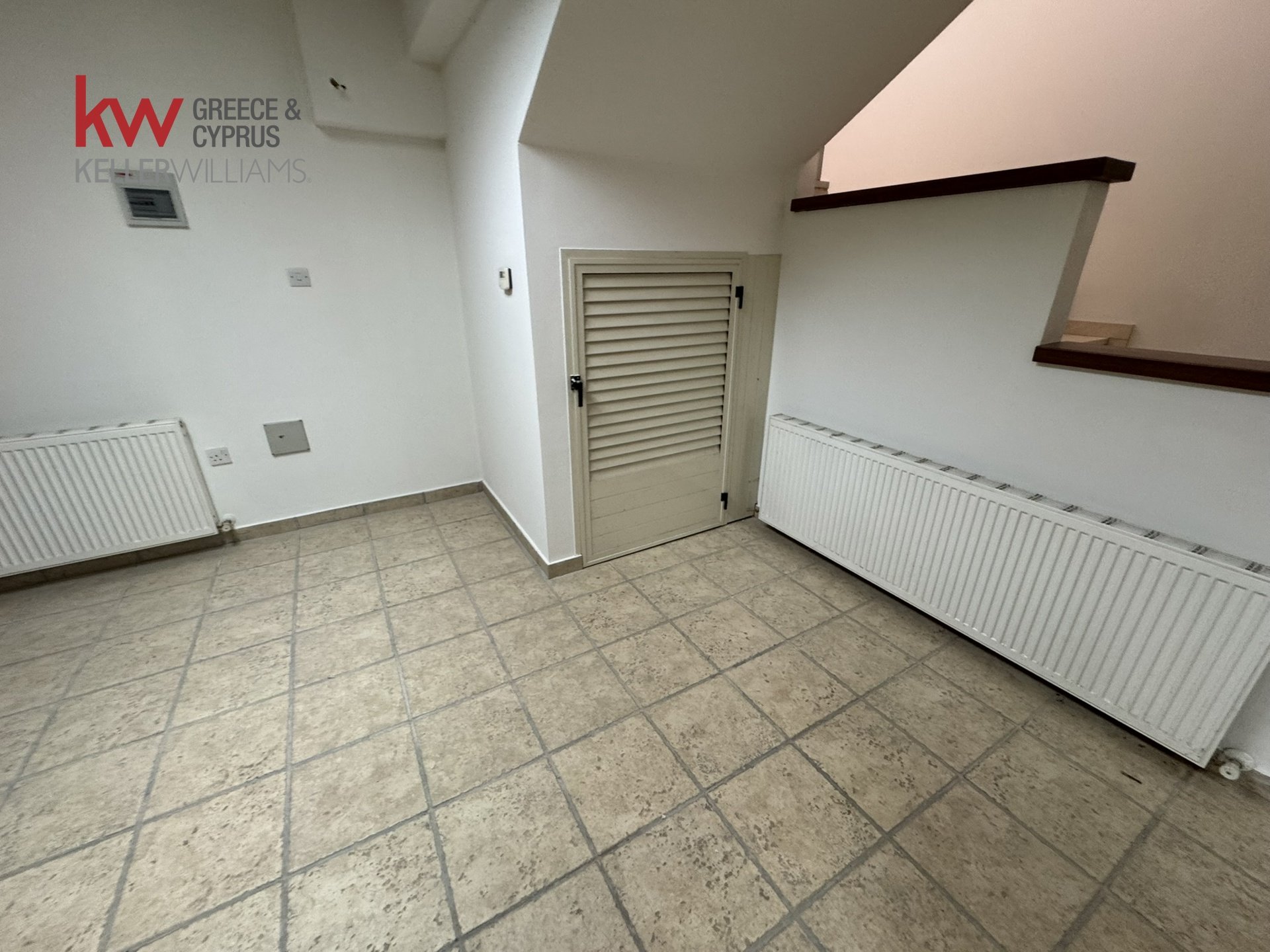 4 dormitorios Adosado en Strovolos, Nicosia, Chipre No. 39835