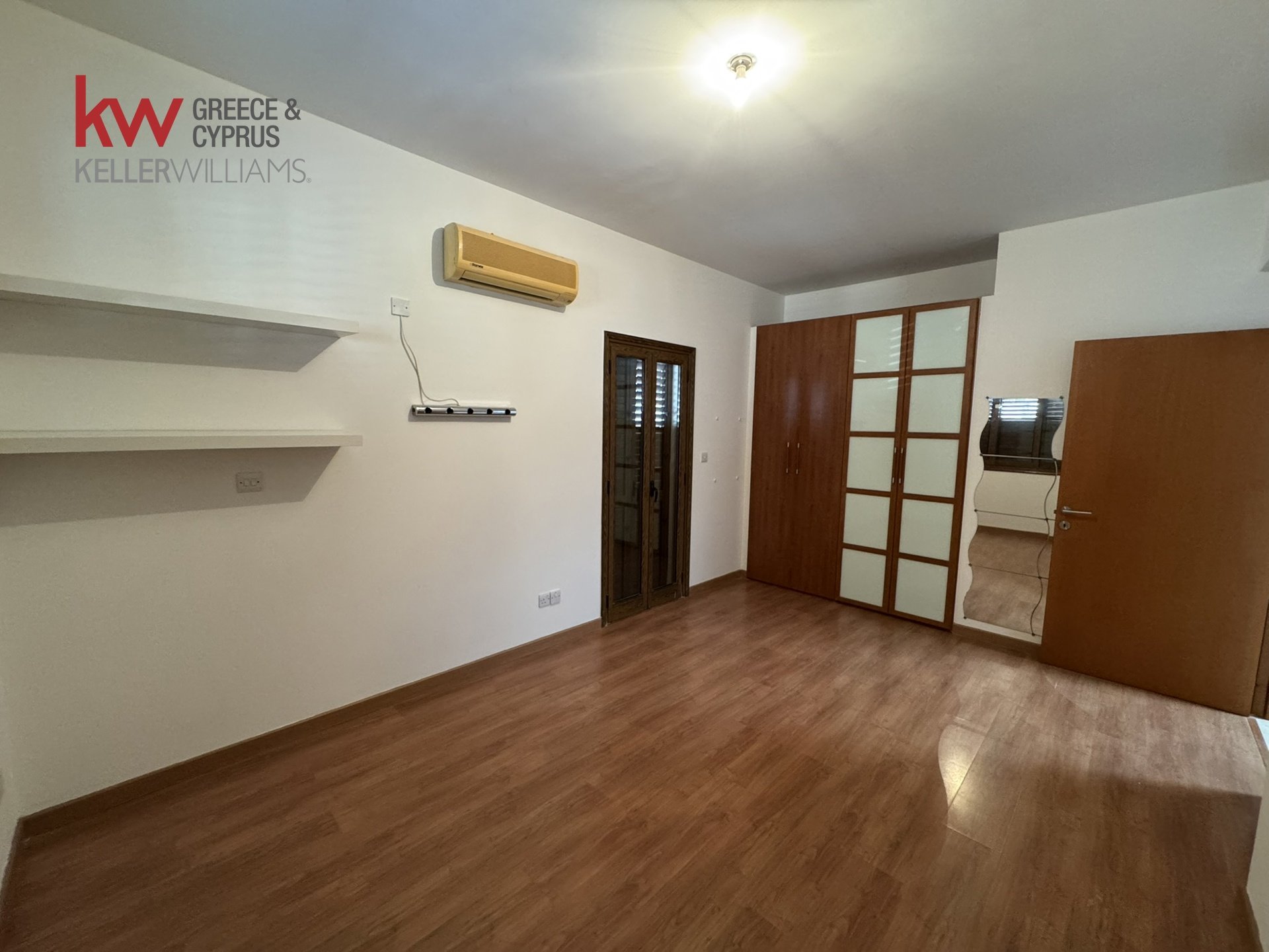 4 dormitorios Adosado en Strovolos, Nicosia, Chipre No. 39835