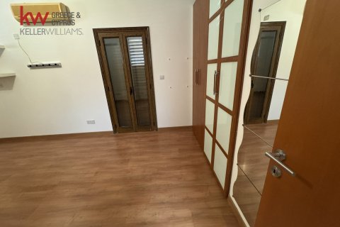 4 bedrooms Townhouse in Strovolos, Nicosia,  No. 39835 17