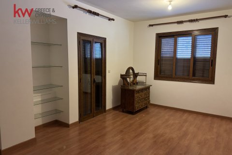 4 bedrooms Townhouse in Strovolos, Nicosia,  No. 39835 23