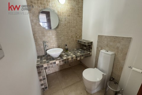 4 bedrooms Townhouse in Strovolos, Nicosia,  No. 39835 13