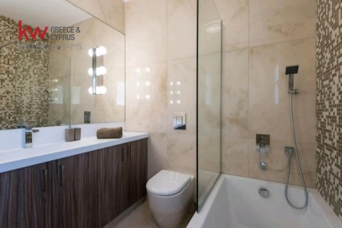 4 bedrooms Townhouse in Larnaka,  No. 39834 6