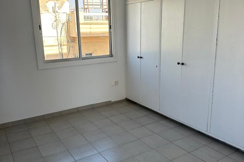 3 bedrooms Apartment in Larnaca, Larnaka,  No. 39910 14