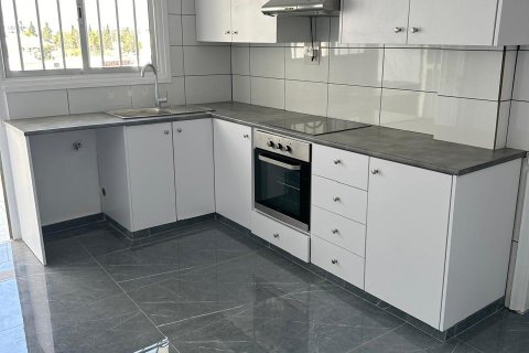 3 bedrooms Apartment in Larnaca, Larnaka,  No. 39910 9