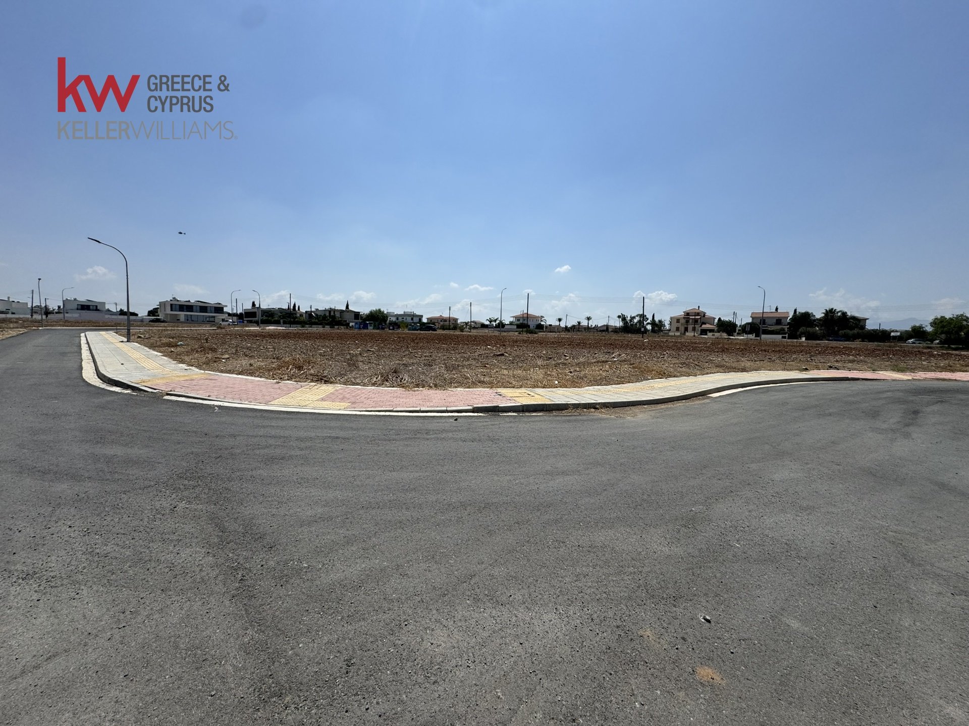 561m2 Land in Lakatamia, Nicosia, Cyprus No. 39912
