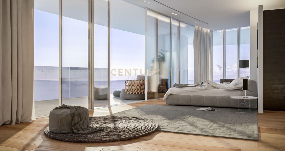 4 bedrooms Apartment in Limassol, Cyprus No. 53942