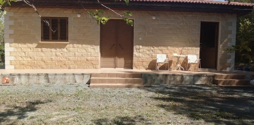Вилла с 2 спальнями в Ланейя, Лимасол,  № 55853