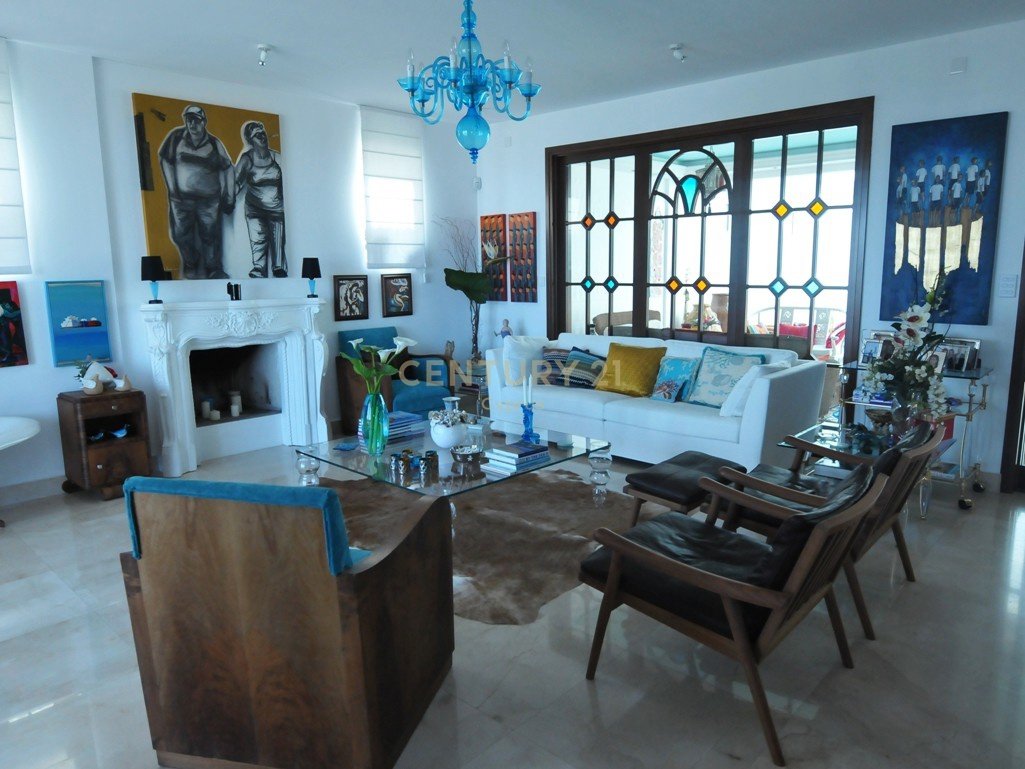4 bedrooms Villa in Zygi, Larnaka, Cyprus No. 55857
