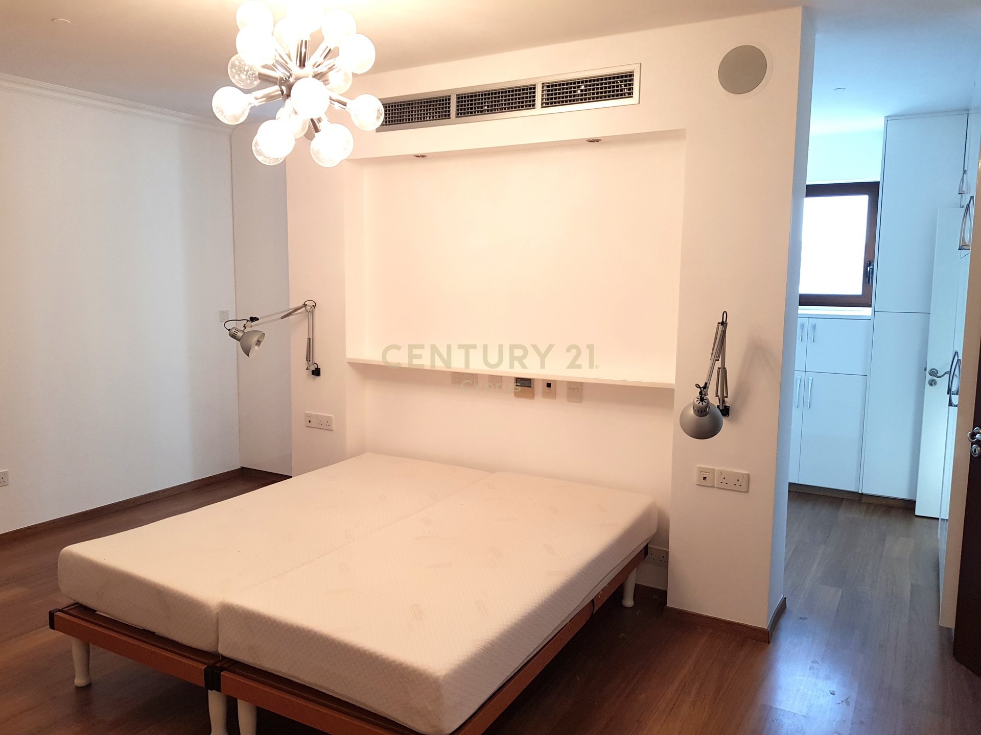 4 bedrooms Villa in Zygi, Larnaka, Cyprus No. 55857