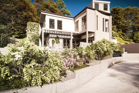 5 bedrooms Villa in Palodeia, Limassol,  No. 35594 3