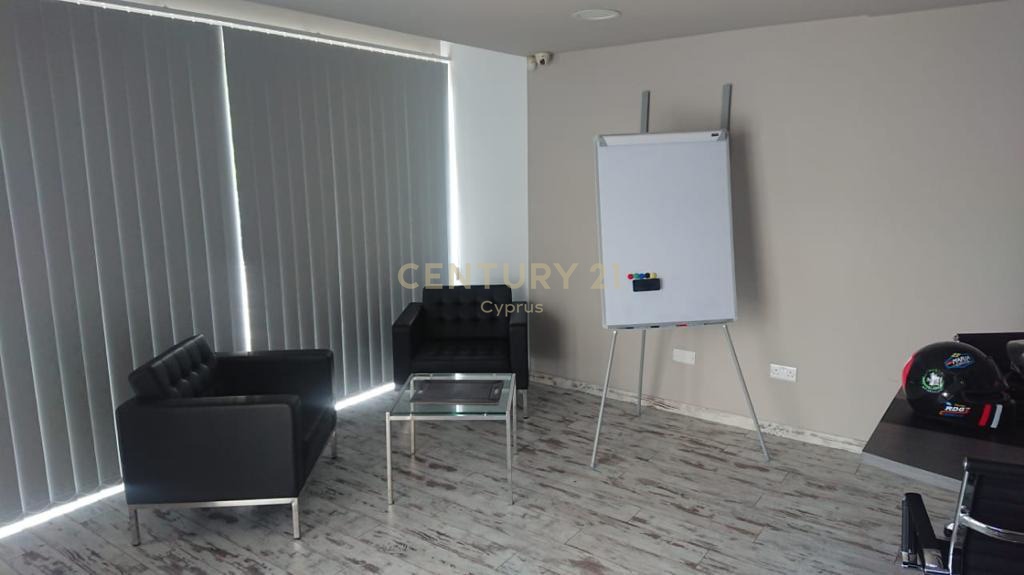 150m2 Office in Limassol, Cyprus No. 56017