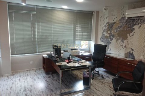 150m2 Office in Limassol, No. 56017 2