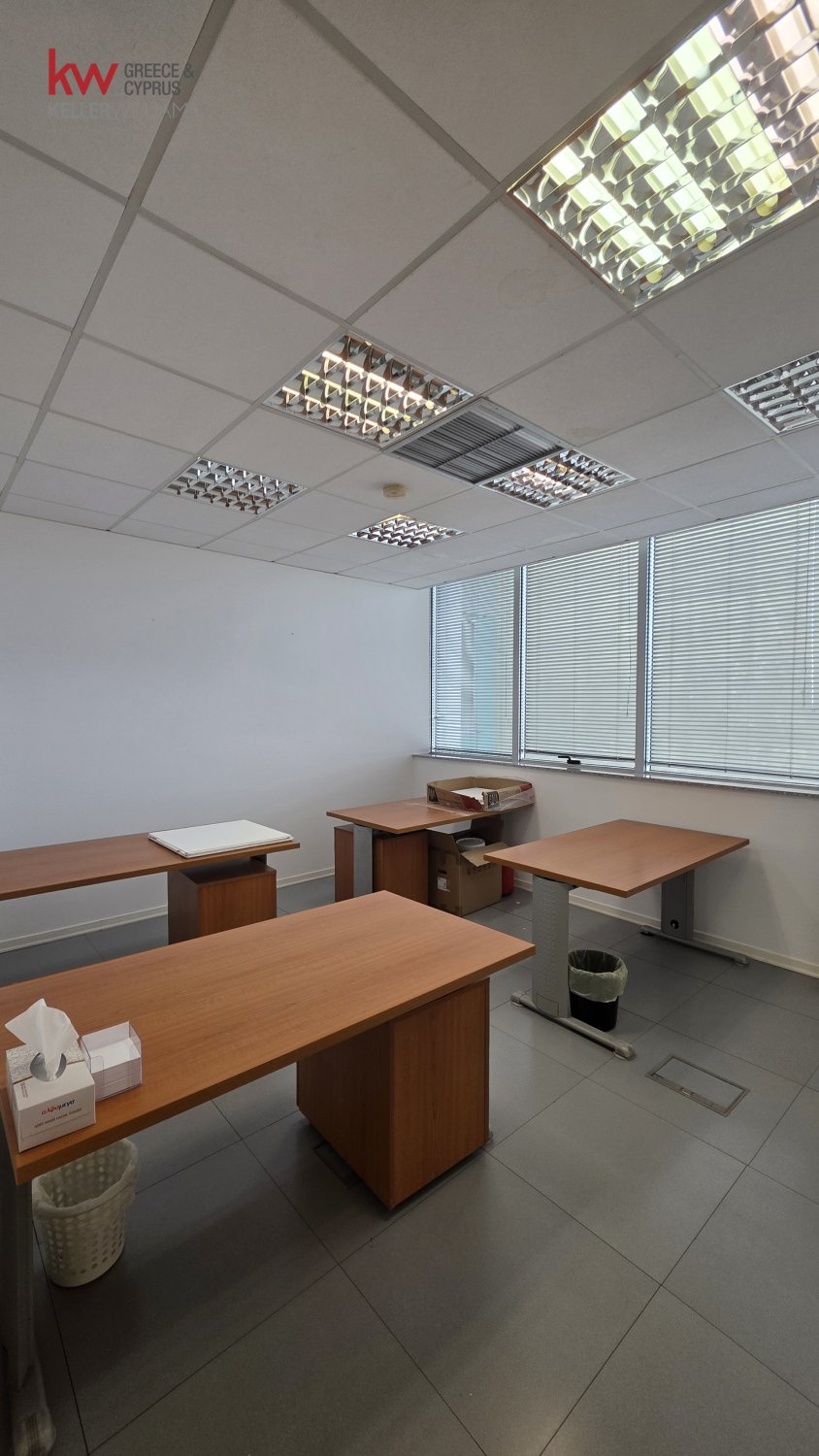 10 rooms Office in Aglandjia, Nicosia, Cyprus No. 39507