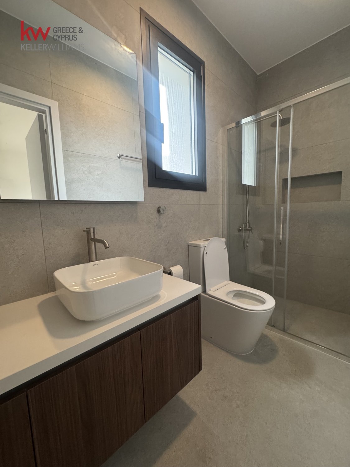 3 bedrooms Apartment in Strovolos, Nicosia, Cyprus No. 39510