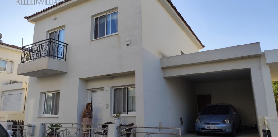 3 bedrooms Townhouse in Oroklini, Larnaka,  No. 39509