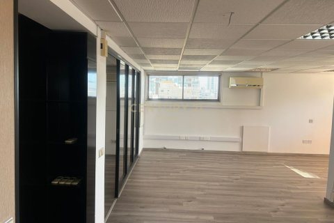 Офис 180м2 в Лимассол, Лимасол,  № 53596 15
