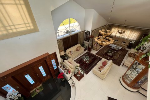 4 dormitorios Villa en Limassol,  No. 55231 10
