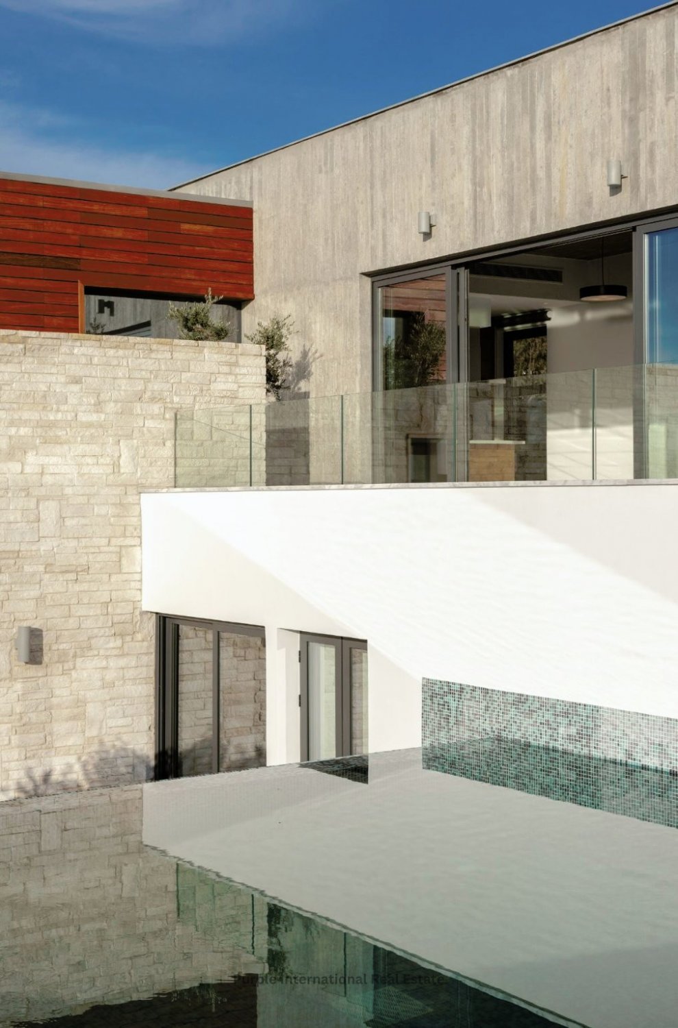 4 bedrooms Villa in Sea Caves, Pegeia, Paphos, Cyprus No. 37008