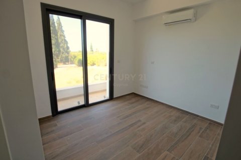 3 bedrooms Villa in Trachoni, Limassol, No. 34111 2