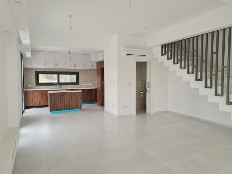 3 dormitorios Villa en Trachoni, Limassol, Chipre No. 34111